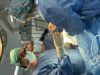 El equipo de Diego González Rivas realizó 34 cirugías en el Hospital Vithas Madrid Aravaca durante un fin de semana
