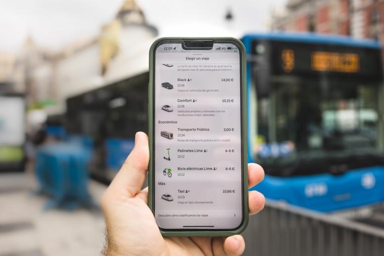 Uber integra el transporte público madrileño en su aplicación