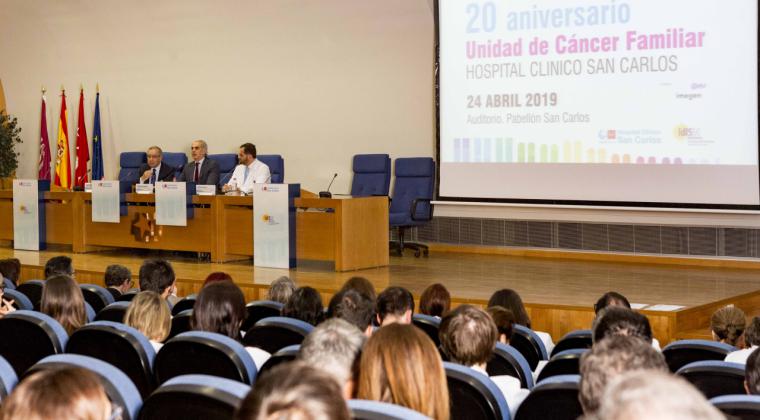 La Unidad de cáncer familiar del Hospital Clínico ha estudiado a 40.000 personas para prevenir el cáncer hereditario