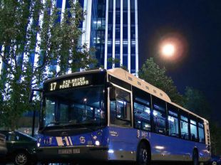 Viajar en los autobuses de la EMT vuelve a ser gratuito durante las tres jornadas del Black Friday