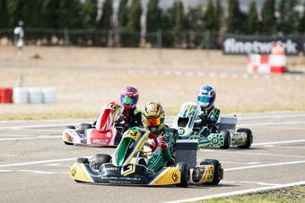 El piloto de Pozuelo de Alarcón, Álvaro Jiménez, a falta de una carrera, ya es campeón madrileño de karting