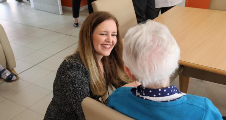 La Comunidad de Madrid, única región de España con centros públicos para el cuidado de mayores con Alzheimer