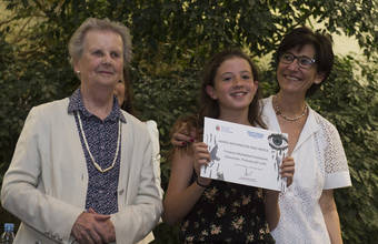 Los alumnos de Primaria reciben sus premios del concurso escolar de Poesía e Ilustración Gerardo Diego