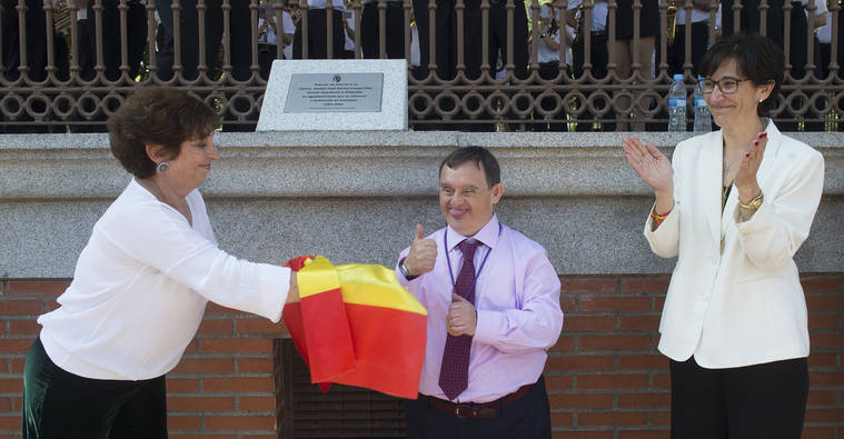 Pozuelo entrega la Medalla de Honor de la Villa a título póstumo a José Martín-Crespo Díaz