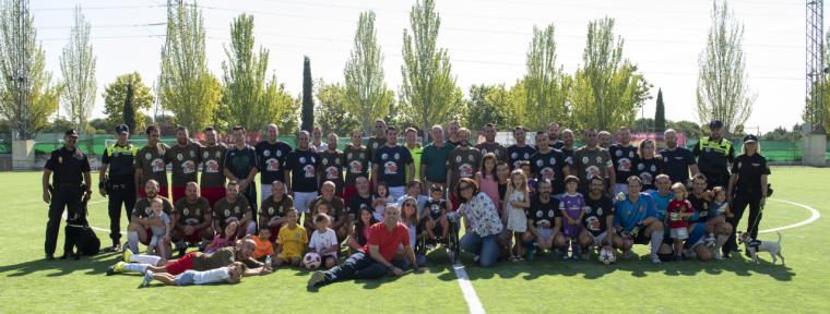 Un partido solidario de fútbol enfrenta a la Policía Municipal y Nacional de Pozuelo contra la Guardia Civil y Policía Local de Boadilla