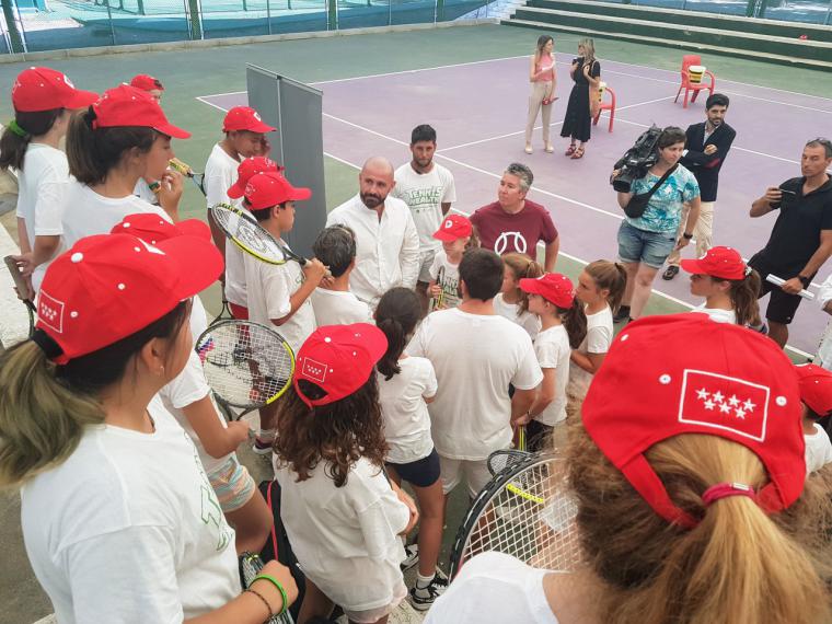 La Comunidad difunde la cultura deportiva entre niños y jóvenes a través de los campus deportivos