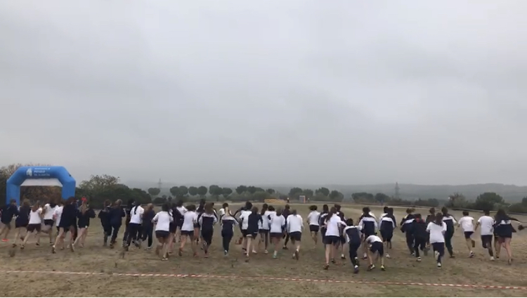 Más de 2.100 corredores participaron en el Cross de Navidad en el Parque Forestal Adolfo Suárez