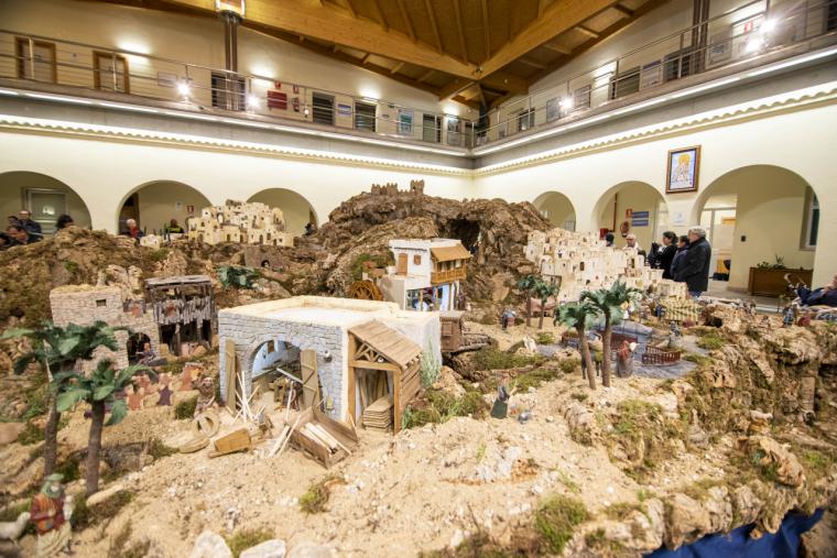 Más de 2.000 personas han visitado ya el Gran Belén instalado en el Patio de Segovia del Ayuntamiento de Pozuelo de Alarcón