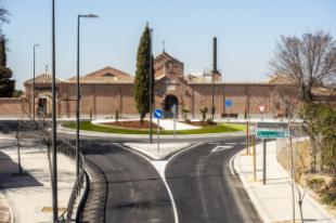 Los vecinos podrán asistir al cementerio Santo Ángel de la Guarda durante estos días, aunque se encuentre en zona restringida