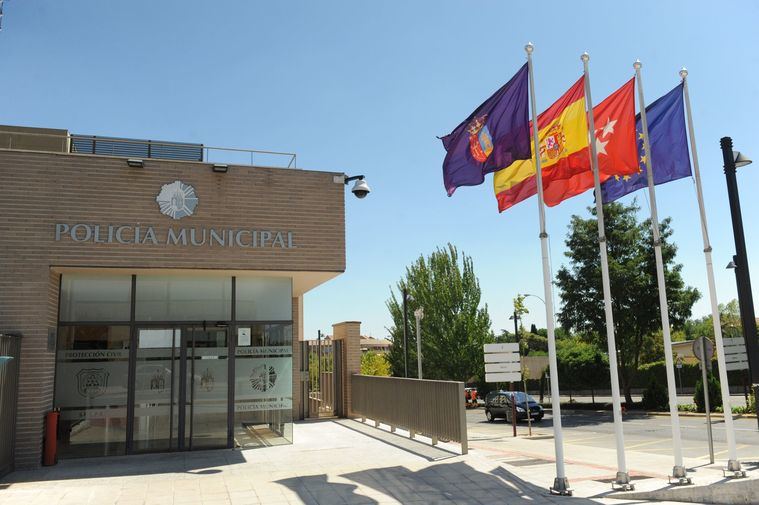 El Ayuntamiento dotará a la Policía Municipal de un nuevo sistema de comunicaciones más rápido e interconectado