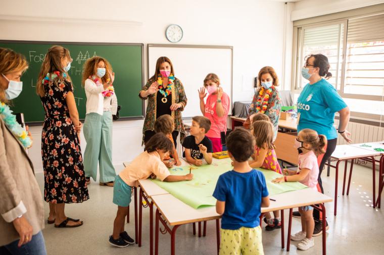 El Gobierno municipal abre la segunda convocatoria de ayudas directas de 100 euros por hijo para material escolar