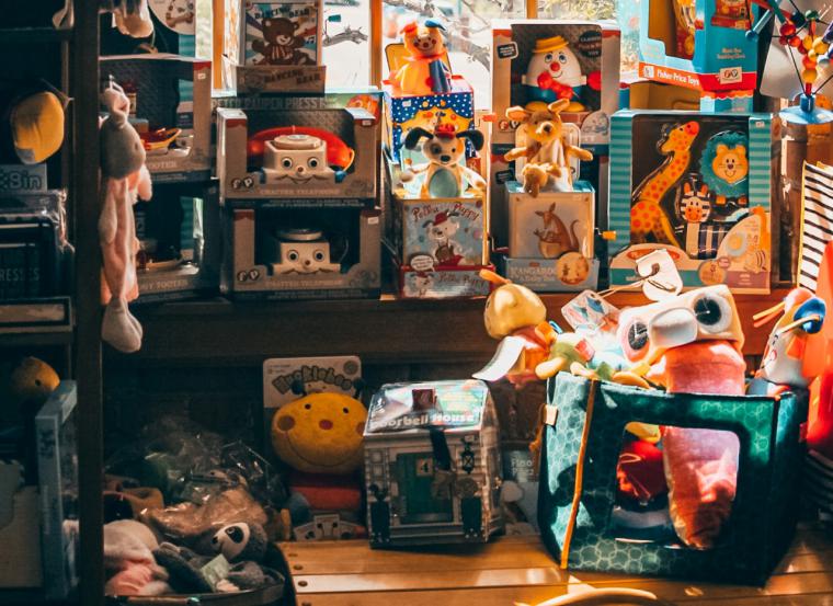 El Ayuntamiento organiza una campaña solidaria de recogida de juguetes en el CUBO Espacio Joven