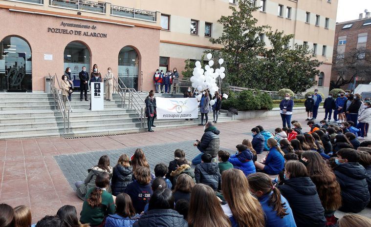 Pozuelo de Alarcón conmemora el Día Escolar de la No Violencia y la Paz