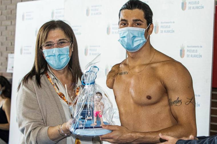 La piscina del Torreón llevará el nombre del nadador pozuelero Carlos Martínez