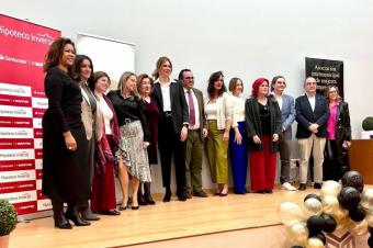 La alcaldesa participa en la entrega de premios Mujer Empresaria de ASIMPEA