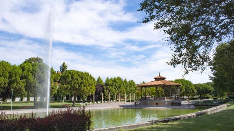 Cierre de parques en Pozuelo por vientos intensos este fin de semana