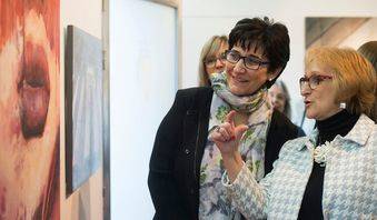 Mujeres artistas de Pozuelo exponen en Padre Vallet