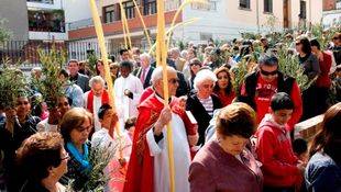Palmas y ramos anuncian la Semana Santa en Pozuelo