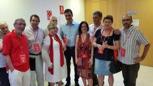 Apoderados del PSOE de Pozuelo con su Secretario General, Pedro Sánchez.