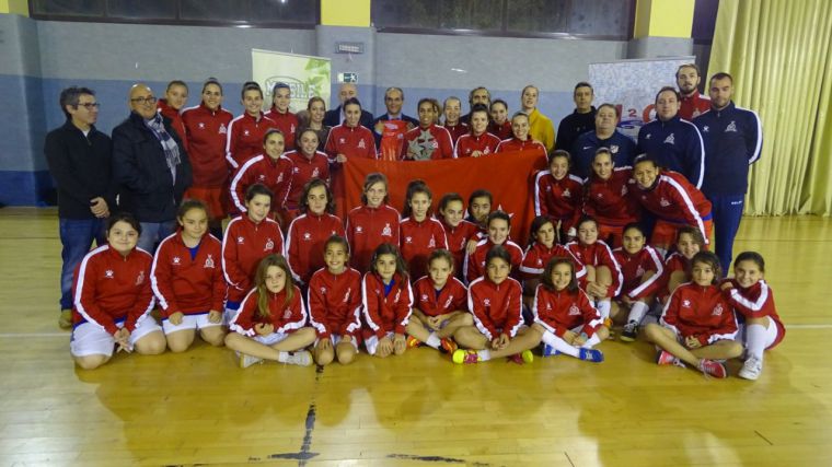 La Comunidad de Madrid reconoce la importante labor de los equipos deportivos femeninos