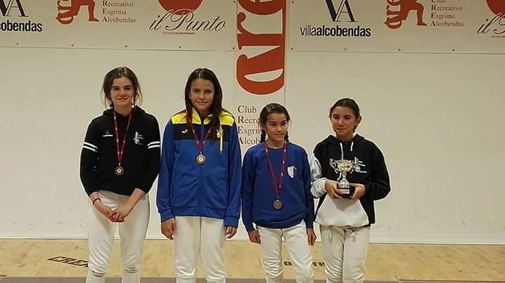 Cuatro medallas para el Club de Esgrima de Pozuelo