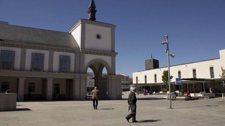 El PSOE de Pozuelo pide un plan urgente de mejora de la Plaza del Padre Vallet