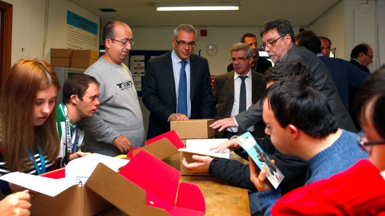 La Comunidad de Madrid fomenta el voluntariado entre las personas con discapacidad