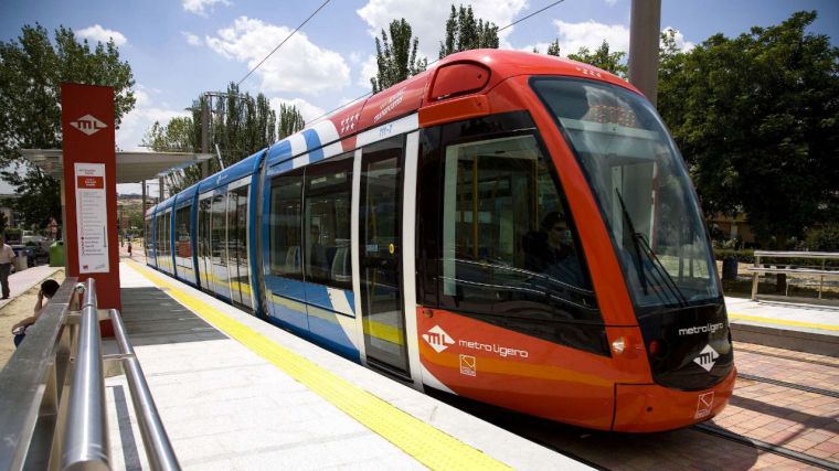 2017 traerá una huelga indefinida del Metro Ligero del Oeste