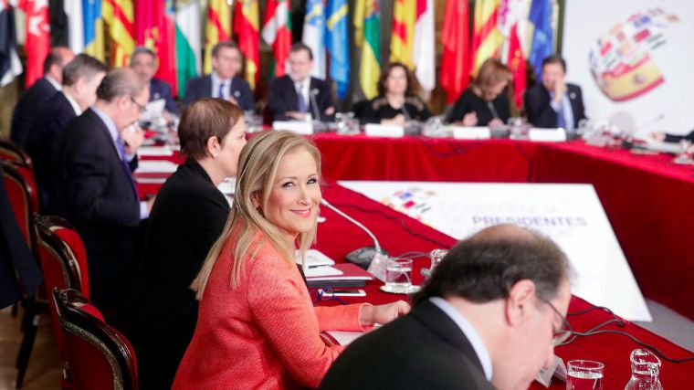 Cifuentes: “La asignatura pendiente del Estado del Bienestar es la financiación de la dependencia”