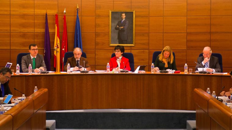 Declaración institucional de reconocimiento al Alcalde José Martín-Crespo