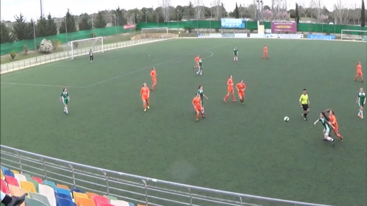 Las chicas del C.F. de Pozuelo siguen con buen ritmo