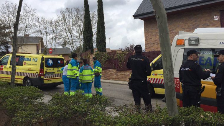 Dos heridos en el incendio de un chalé en Pozuelo de Alarcón