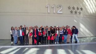 Voluntarios de Cruz Roja Pozuelo visitan la sede del Servicio de Emergencias 112