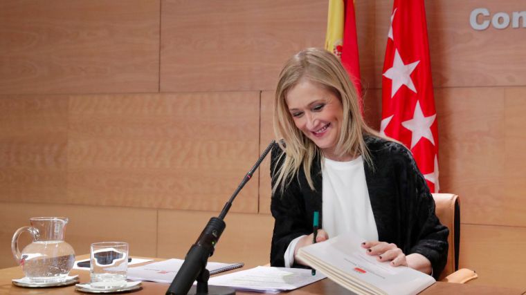 Cifuentes: “El PP existe por el trabajo constante y desinteresado que día a día hacen nuestros afiliados”