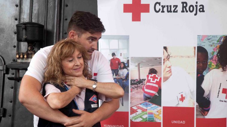 Metro de Madrid y Cruz Roja informarán a los viajeros sobre primeros auxilios