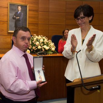 Pozuelo entrega la Medalla de Honor de la Villa a título póstumo a José Martín-Crespo Díaz