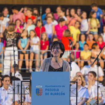 'Pozuelo canta' reúne a 300 escolares, la cantante Angy y la Banda Sinfónica La Lira