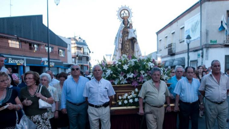 Dan comienzo las fiestas de Nuestra Señora del Carmen de Pozuelo Estación