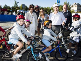 La Fiesta de la Bicicleta reúne a un millar de participantes por las calles de Pozuelo de Alarcón