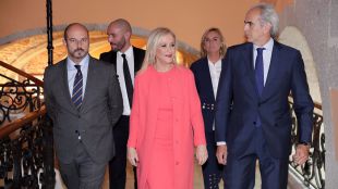 Cifuentes: "La remodelación del Gobierno permite afrontar proyectos más ambiciosos"