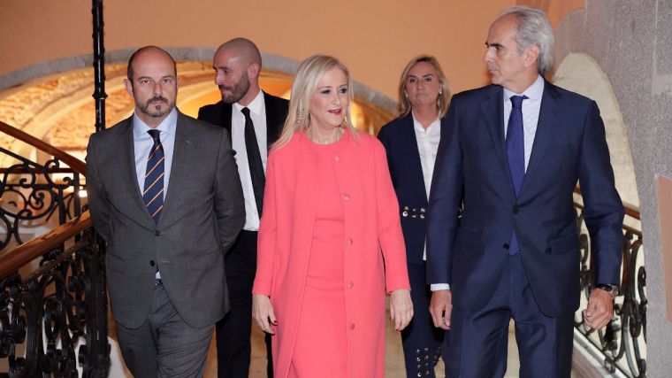 Cifuentes: 'La remodelación del Gobierno permite afrontar proyectos más ambiciosos'