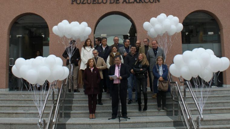 Pozuelo de Alarcón pone de manifiesto su rechazo a la violencia de género y apoyo a las víctimas con un minuto de silencio