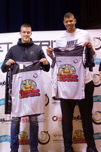 Dino Radoncic y Walter Tavares celebraron con el C.D. Instituto Veritas su presentación de la temporada