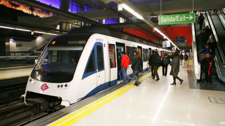 Servicios mínimos de hasta el 62% en los paros de los maquinistas de Metro