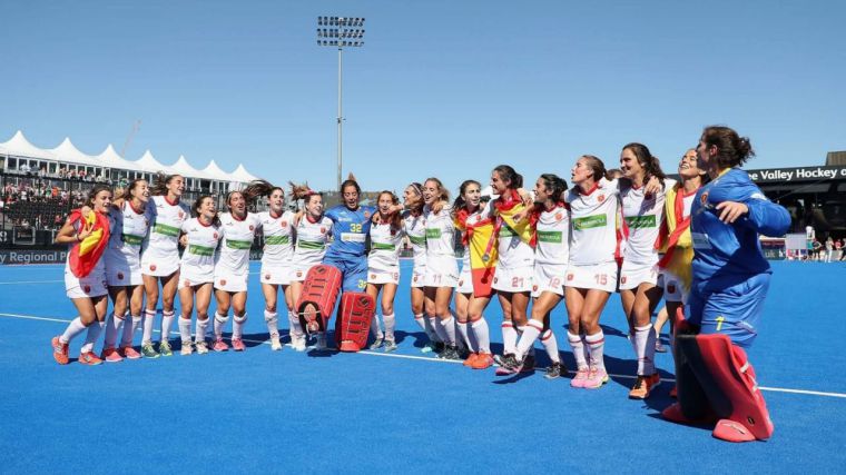 Medalla de bronce en el Mundial de hockey hierba femenino para las Red Sticks de Andrés Mondo