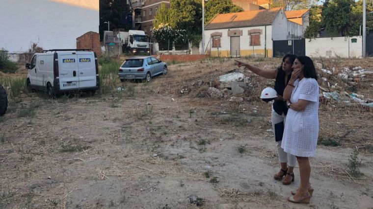 El Ayuntamiento busca reforzar el comercio de la zona afectada por la explosión del edificio de la calle Benigno Granizo