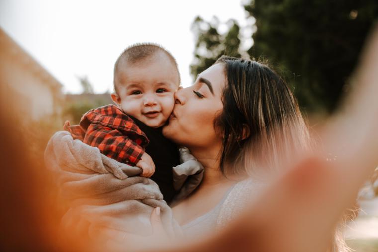 Los padres no conocen los peligros de exponer a los niños en redes sociales