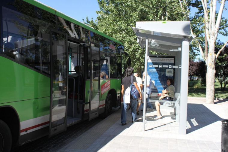 La Comunidad de Madrid aconseja a personas mayores o enfermas que eviten el transporte público por el coronavirus