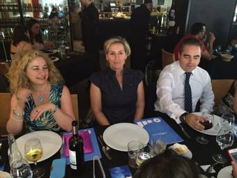 Paloma Martín, Teresa Goya y Luis Fernández en la comida de networking de AMEP