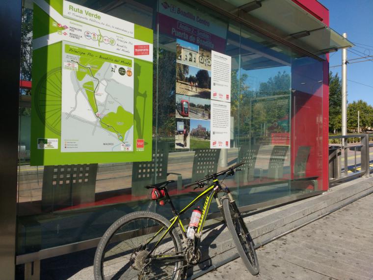 Metro Ligero Oeste ofrece rutas accesibles desde sus trayectos para disfrutar del aire libre